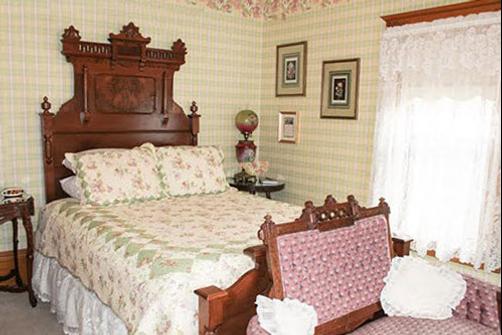 Scofield House B&B - Sturgeon Bay - Bedroom