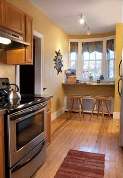 Scofield House B&B - Sturgeon Bay - Kitchen