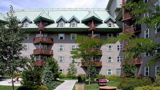 Lake Tahoe Vacation Resort - South Lake Tahoe - Building