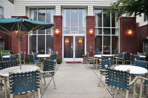 Homewood Suites by Hilton Charlotte Airport - Charlotte - Restaurant