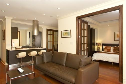 The Walton Residence - Chicago - Living room