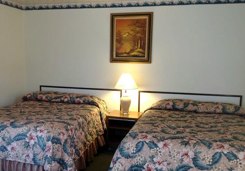 Riviera Inn - Port Angeles - Bed