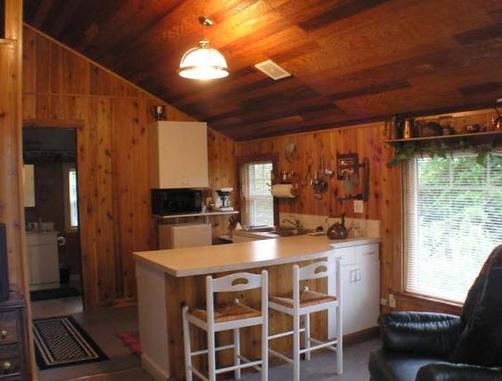 The Five SeaSuns B&B - Port Angeles - Kitchen