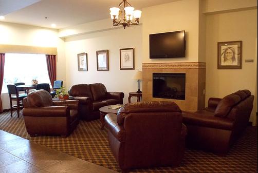 Brookside Inn & Suites - White City - Lobby