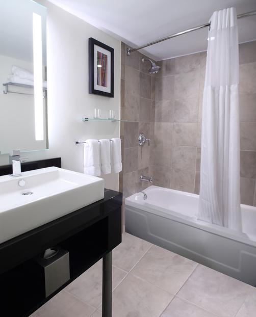 Radisson Blu Warwick Hotel Philadelphia - Philadelphia - Bathroom