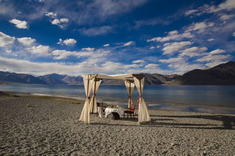 / Expedia Group image