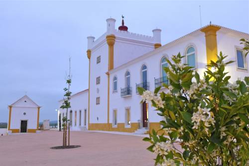 Honeymoon holiday destination Torre de Palma Wine Hotel, Alentejo Portugal