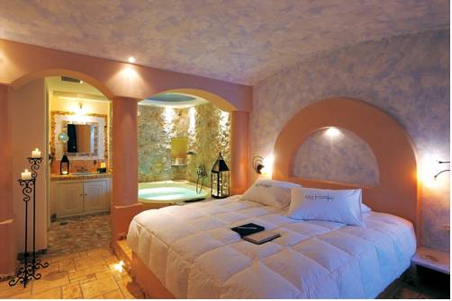 Dream wedding destination Astarte Suites Santorini, Greece
