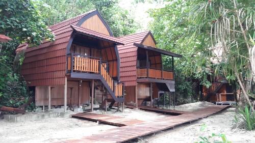 Raja Ampat Dive Lodge, Indonesia - Honeymoon holiday destinations