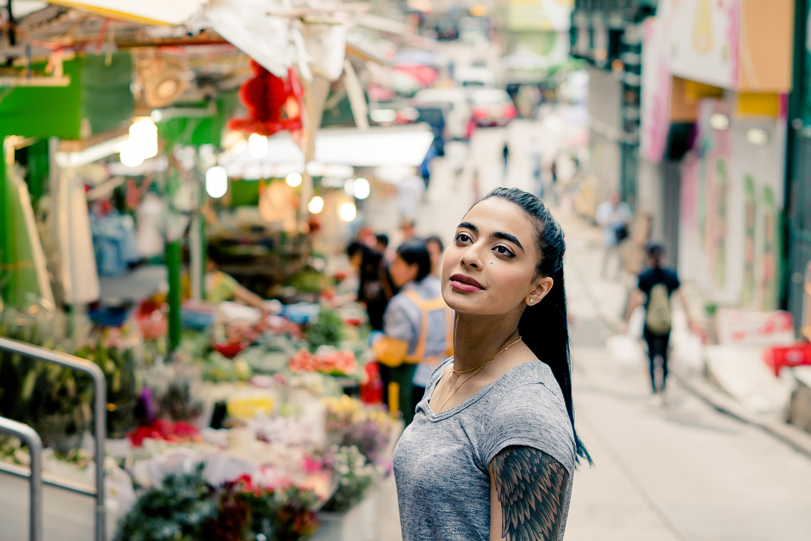 VJ Bani J travels to Hong Kong and visits the best attractions and sightseeing spots around Hong Kong