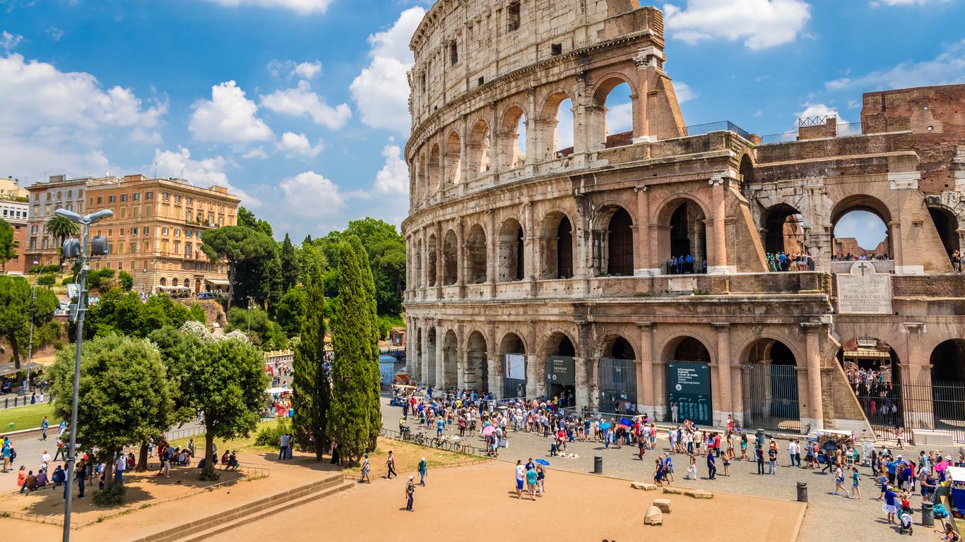 How Long is the Flight from Paris to Rome?