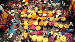 Find cheap flights from Mumbai to Bengaluru