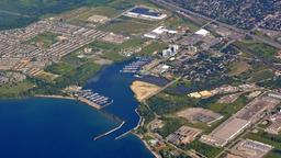 Oshawa Hotels