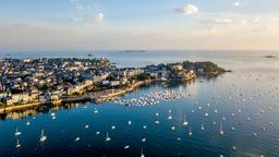Dinard car rentals