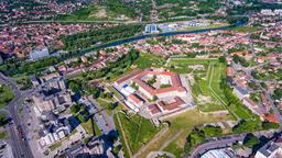Hotels near Oradea airport