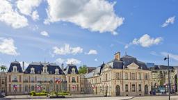 Poitiers hotels near Place du Marechal Leclerc