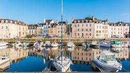 Vannes car rentals