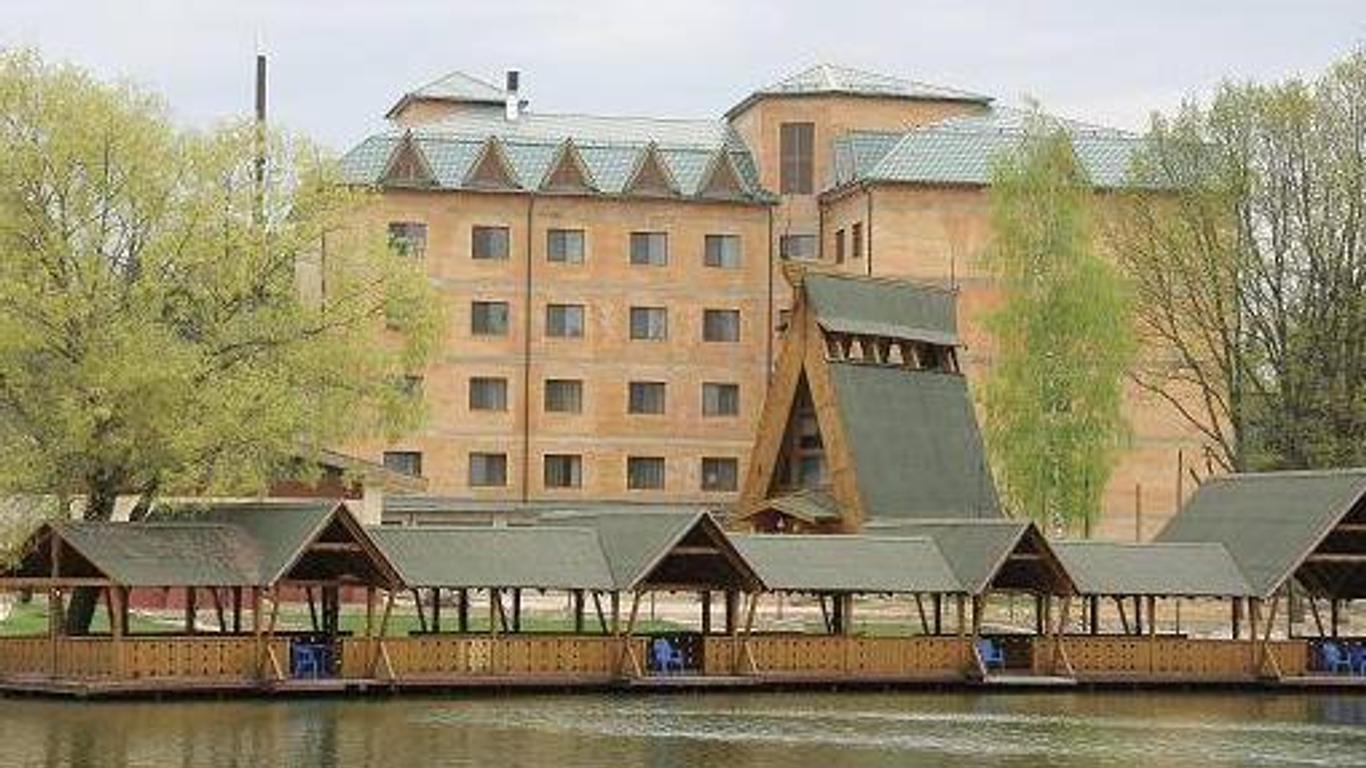Lesnaya Skazka Hotel