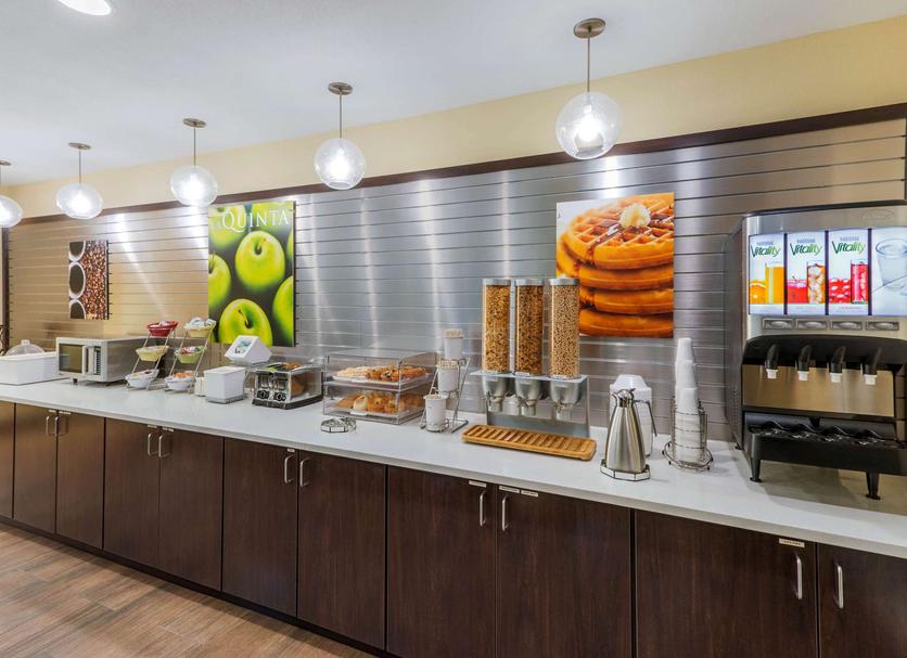 Buffet Photo
