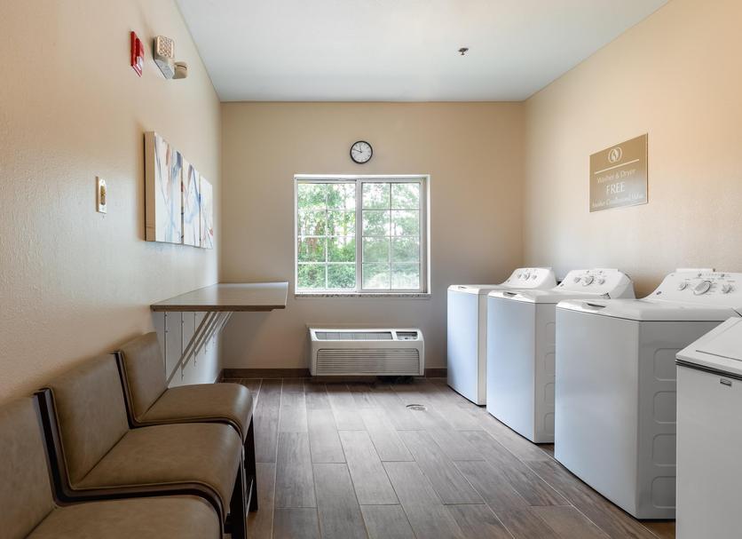 Laundry facility Photo
