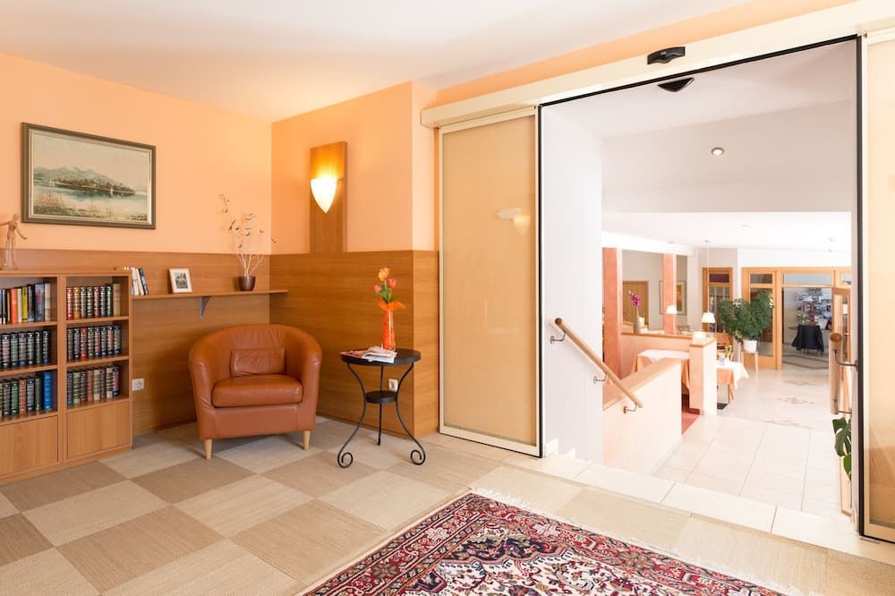 Hotel amenity