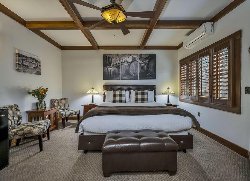 Bedroom Photo