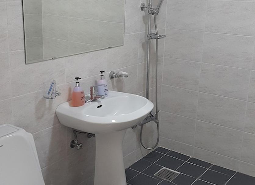 Bathroom Photo