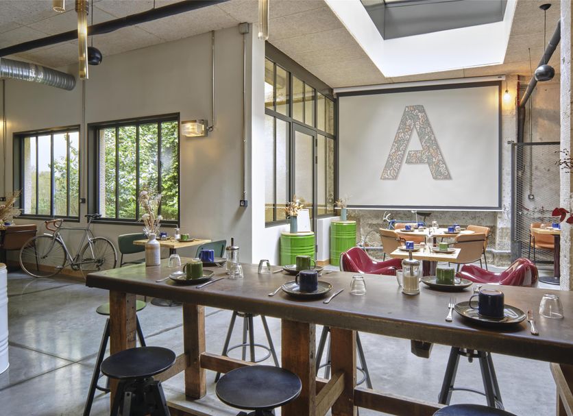 Dining room Photo