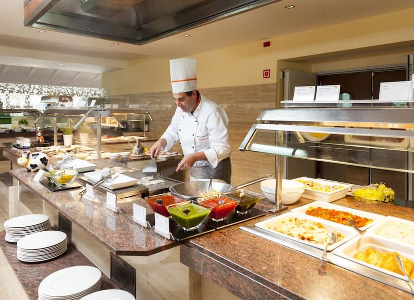Buffet Photo