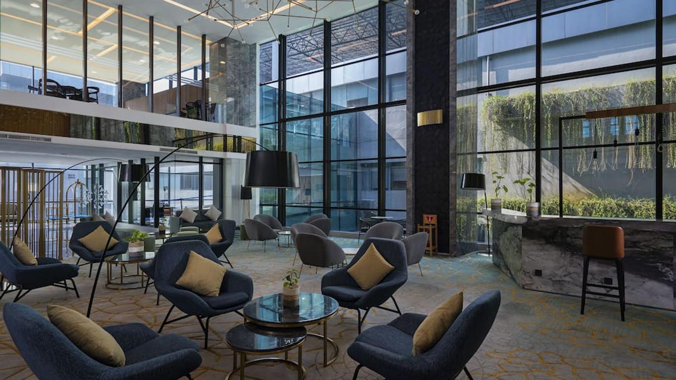 Anara Airport Hotel