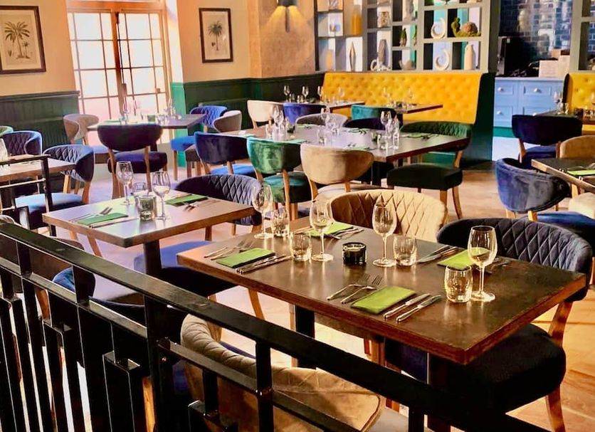 Restaurant Photo