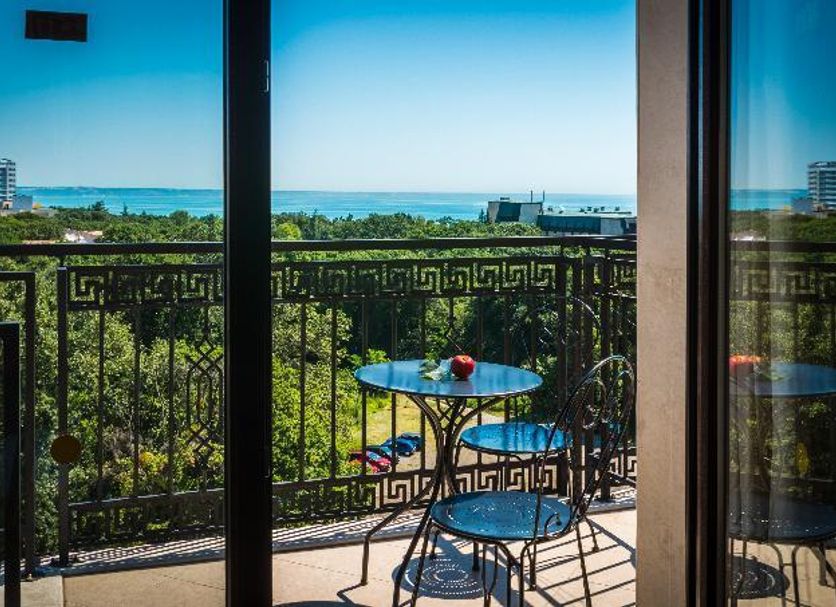Balcony Photo