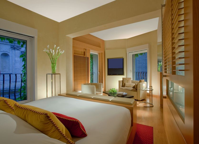 Bedroom Photo