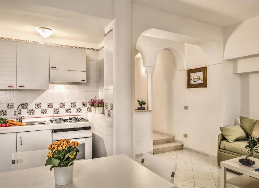 Kitchen Photo