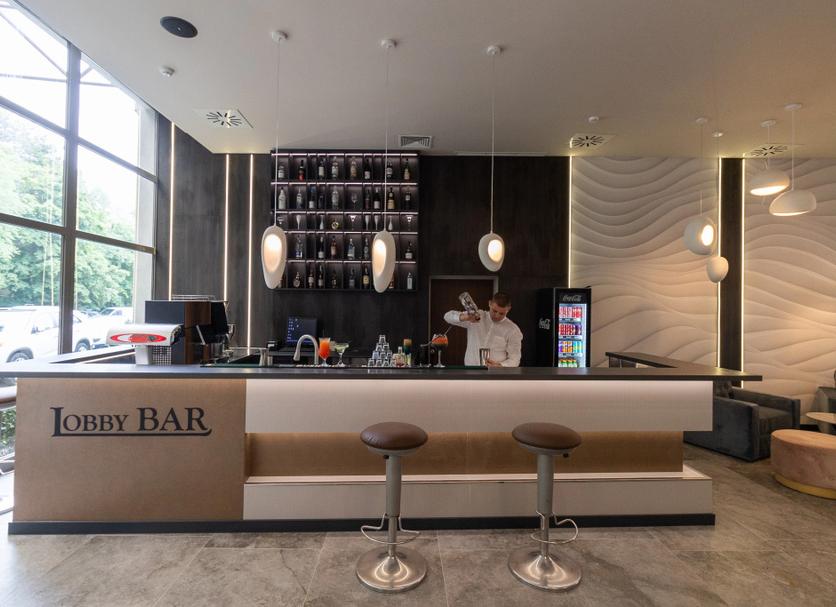 Bar Photo