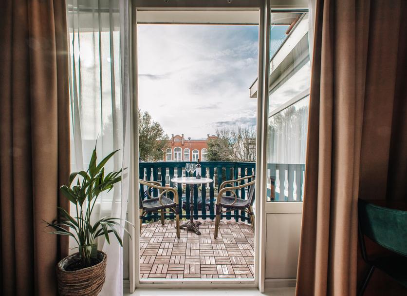 Balcony Photo