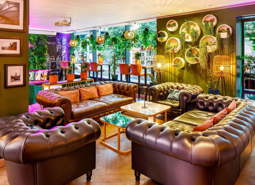 Lounge Photo