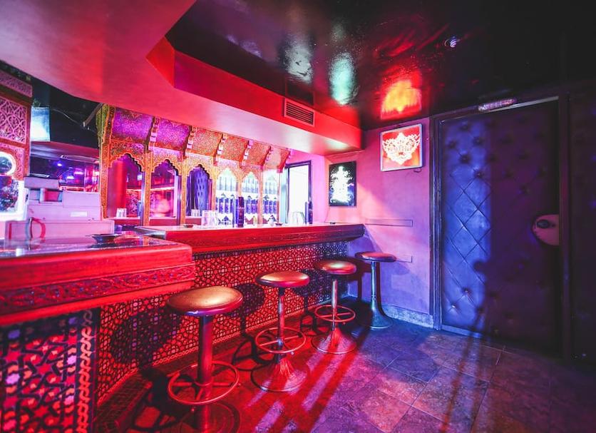 Bar Photo