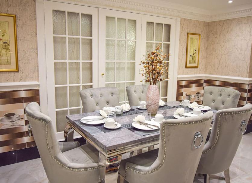 Dining room Photo