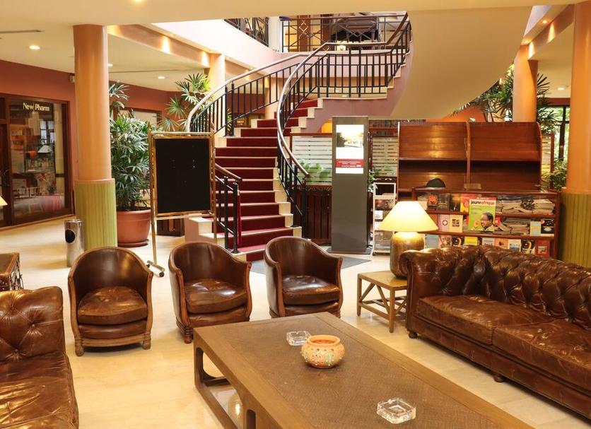 Lounge Photo