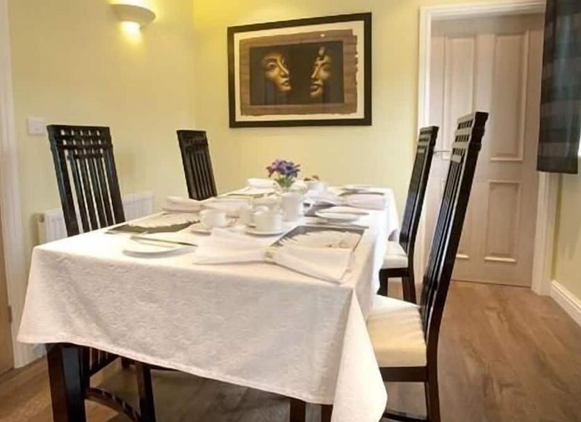 Dining room Photo