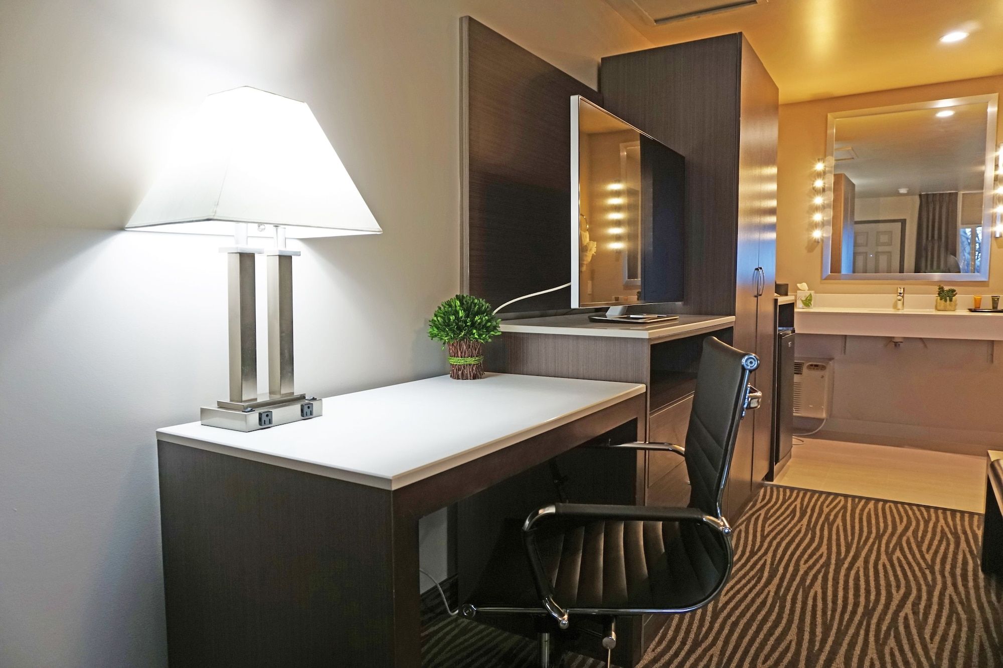 Room amenity
