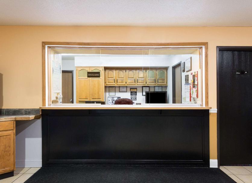 Front desk Photo