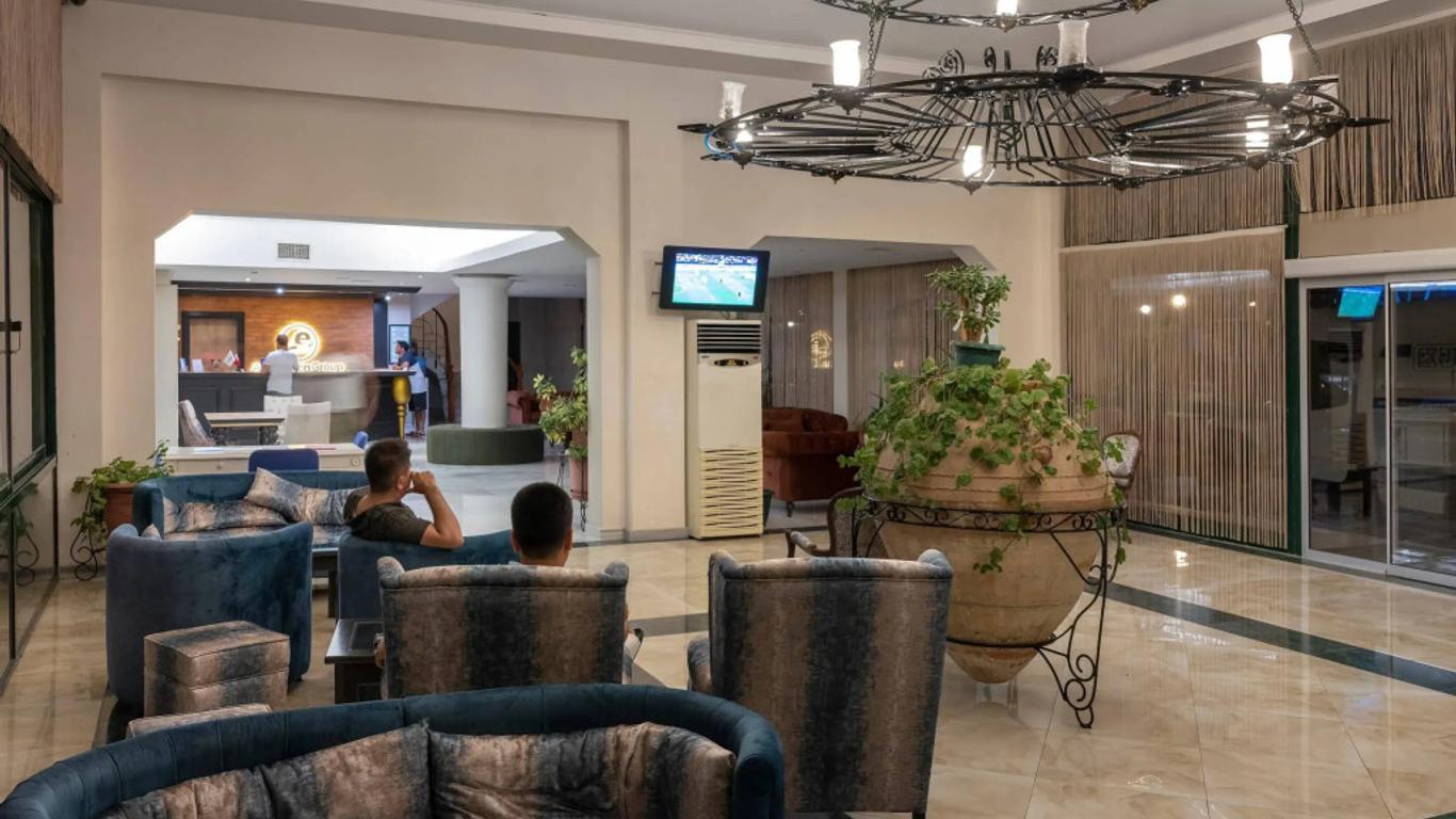 Assos Eden Gardens Hotel