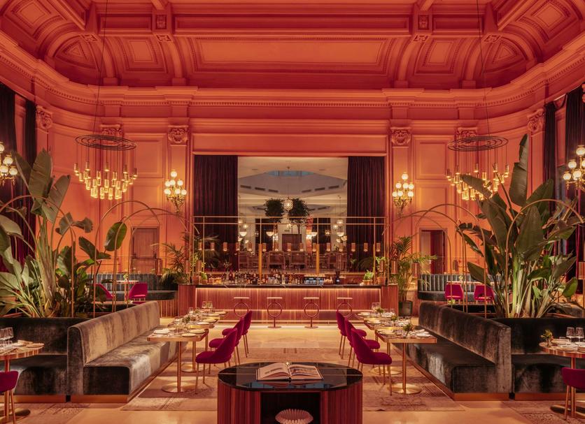 Restaurant Photo