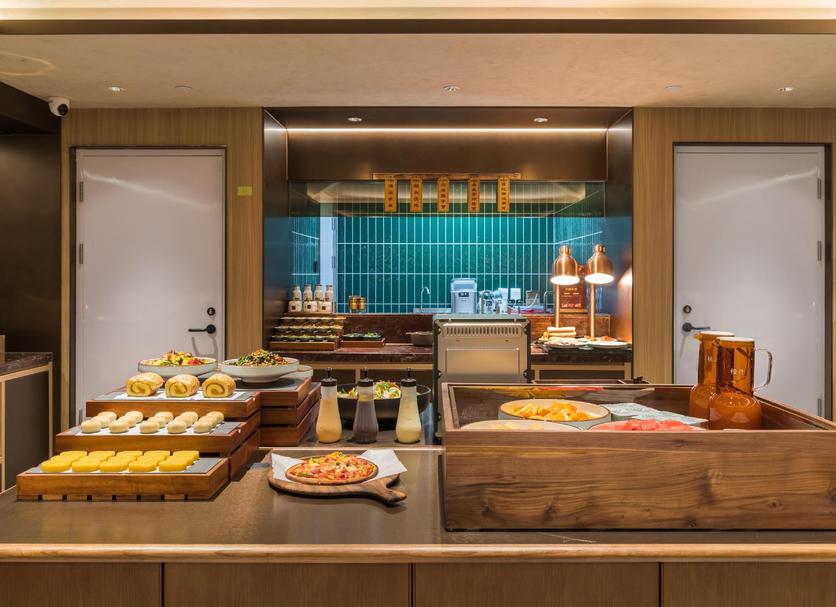 Buffet Photo
