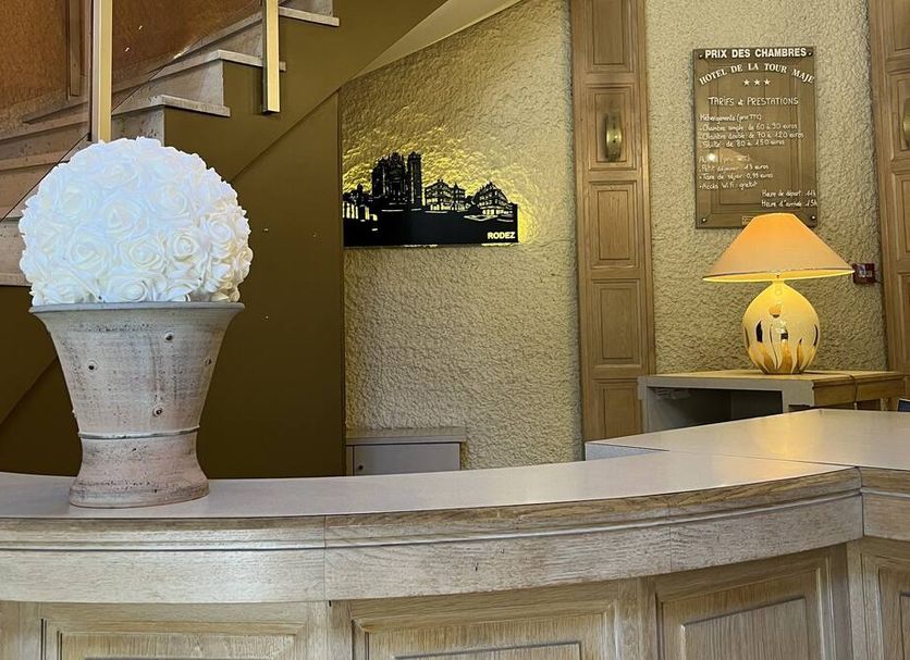 Front desk Photo