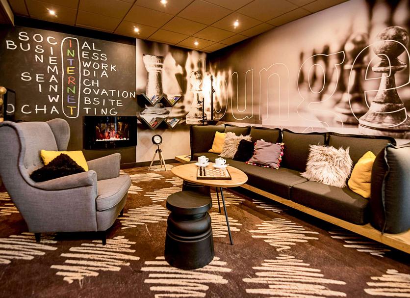 Lounge Photo