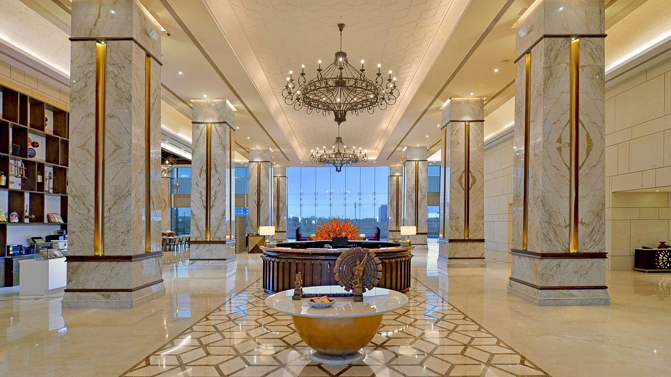 Gift City Club & Business Center