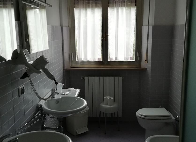 Bathroom Photo